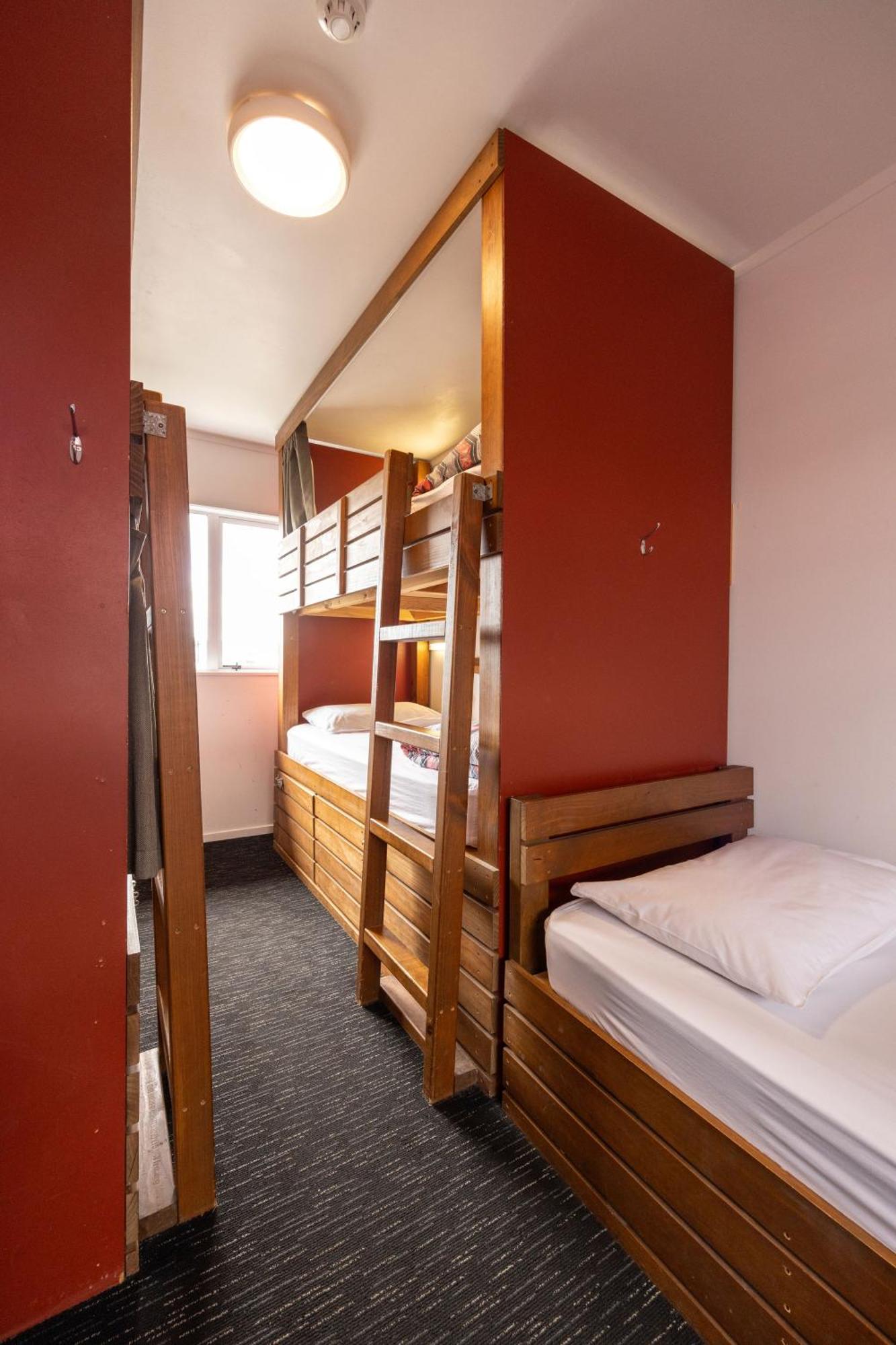 Haka House Taupo Hostel Kültér fotó