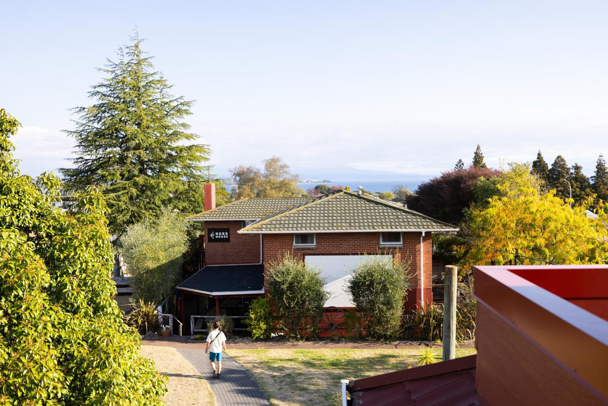 Haka House Taupo Hostel Kültér fotó