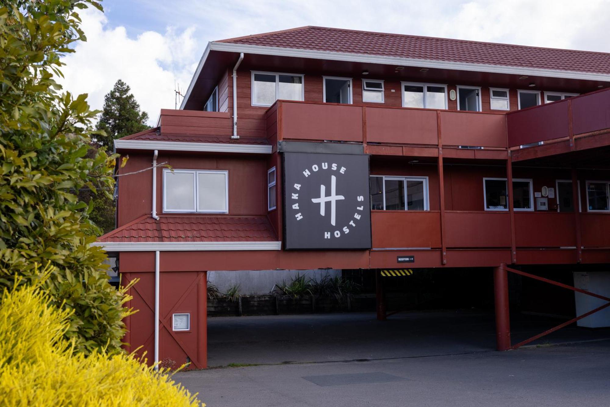 Haka House Taupo Hostel Kültér fotó