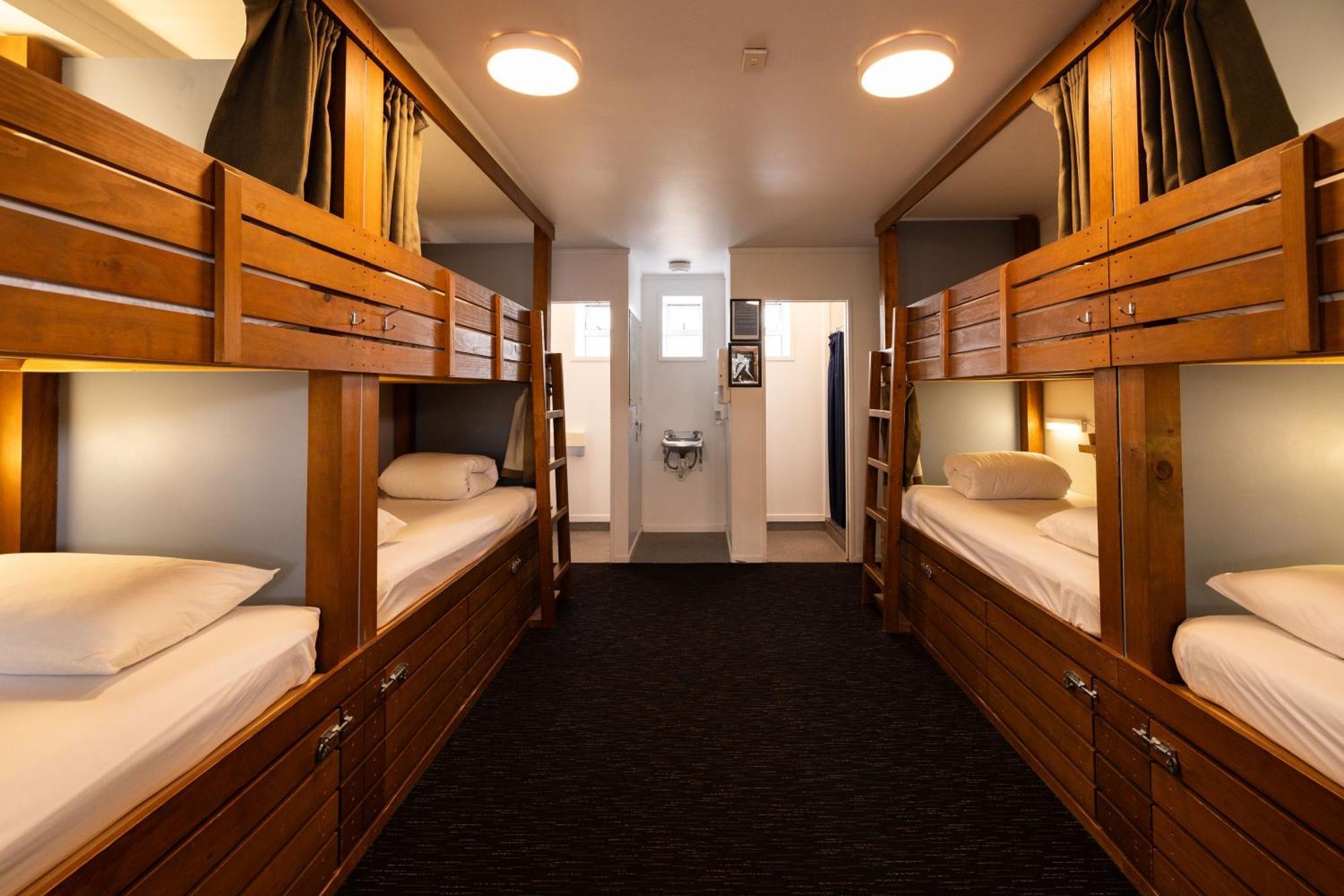 Haka House Taupo Hostel Kültér fotó