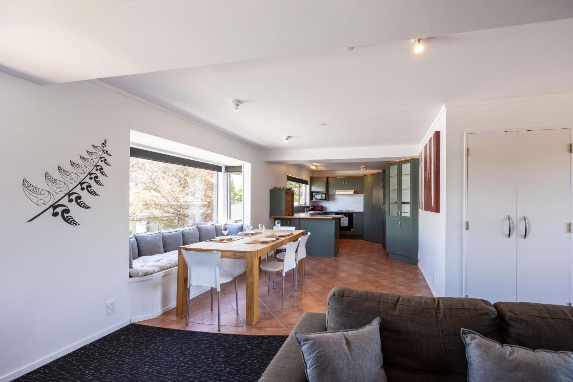 Haka House Taupo Hostel Kültér fotó